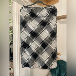 Mid length Forever 21 skirt